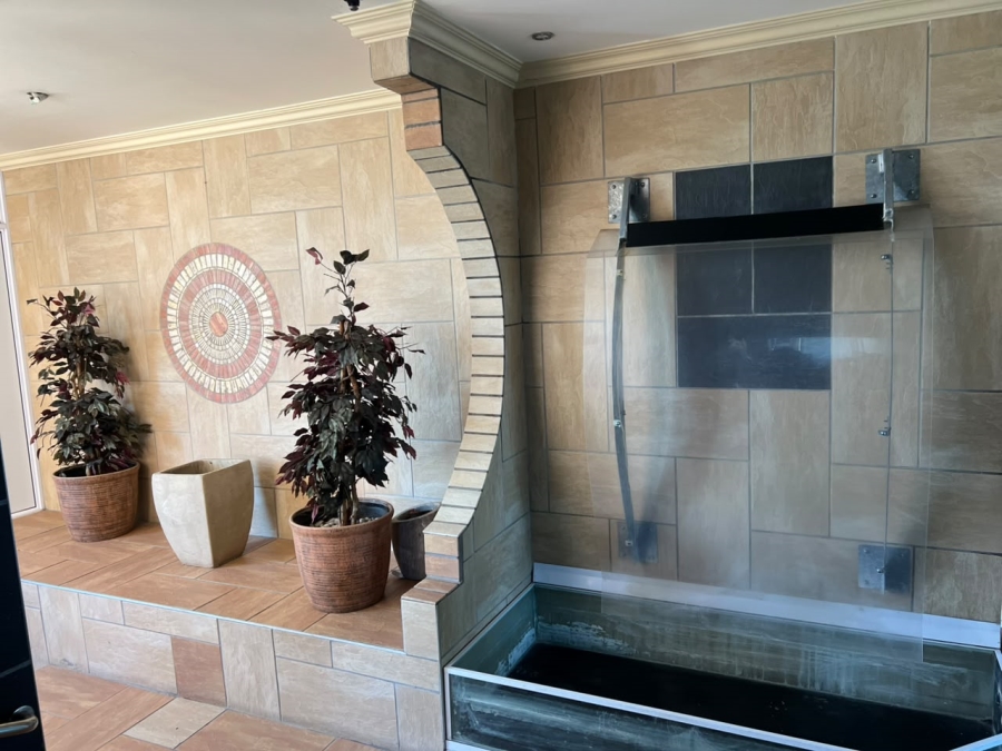 7 Bedroom Property for Sale in Quigney Eastern Cape
